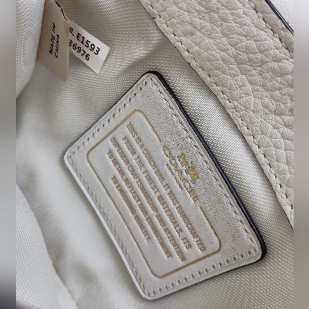 Coach Rip n Repair Shadow Crossbody 36976 Parchment Leather, Black Copper in EUC - Picture 11 of 12